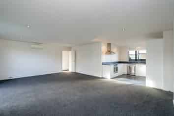 213 North Road, Waikiwi