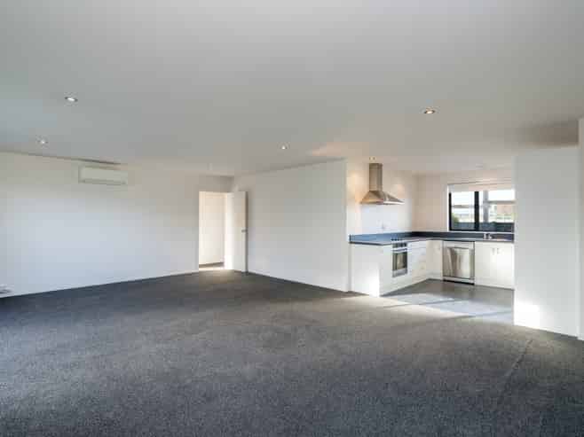 213 North Road, Waikiwi