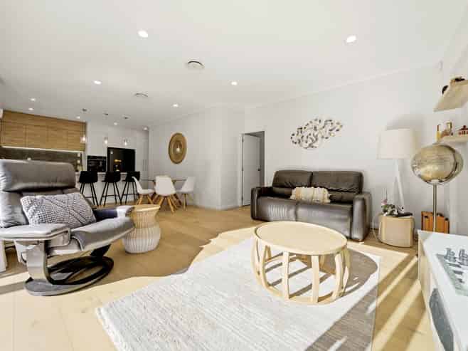 12 Pepperdine Place, Albany