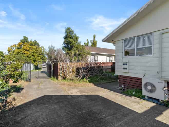 2/33 Secretariat Place, Randwick Park