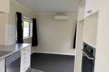 3a Bolmuir Rd, Forest Lake