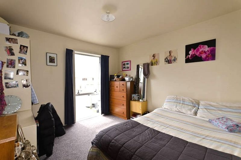 Modern Student Flat - Bild 5