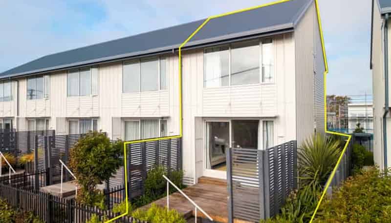 10 Sunshine Lane, New Brighton