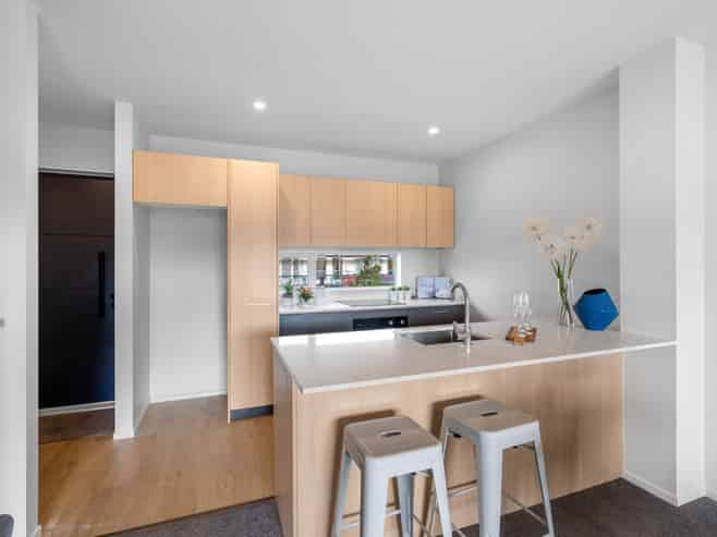 10 Sunshine Lane, New Brighton