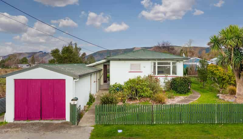 11 Maude Street, Waimate
