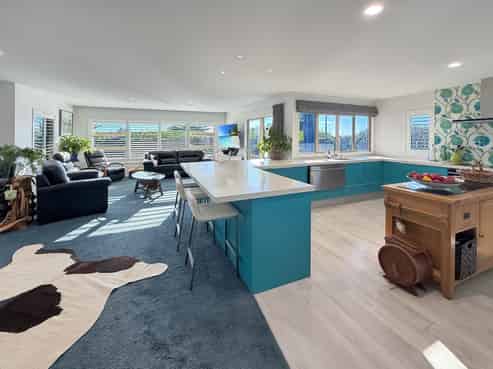 330 Ocean Road, Ohope