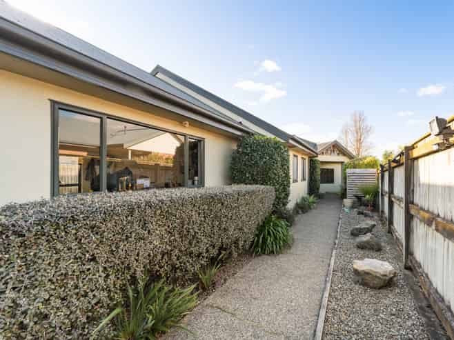 8 Greenwood Place, Fitzherbert