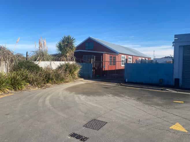 Secure Yard Space - Flexible Leasing Options
