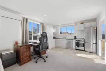 2/7 Ontario Place, Wainoni
