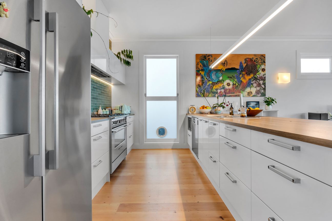 Owners Downsizing - Retirement Beckons - Altro