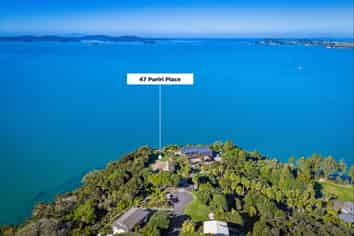 47 Puriri Place, Sandspit