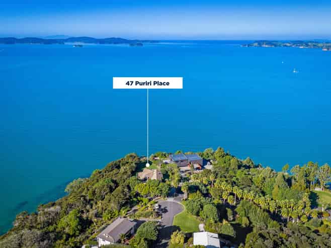 47 Puriri Place, Sandspit