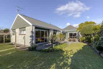 14 Wesley Avenue, Frankleigh Park