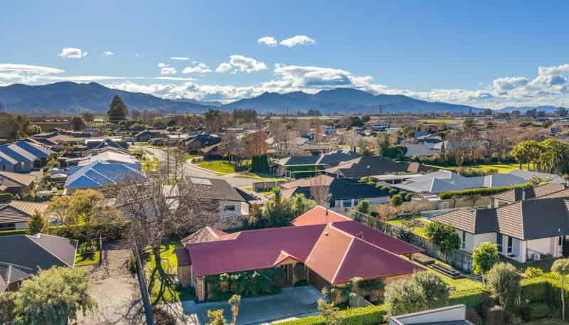 20E Roseneath Lane, Springlands