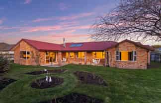 20E Roseneath Lane, Springlands