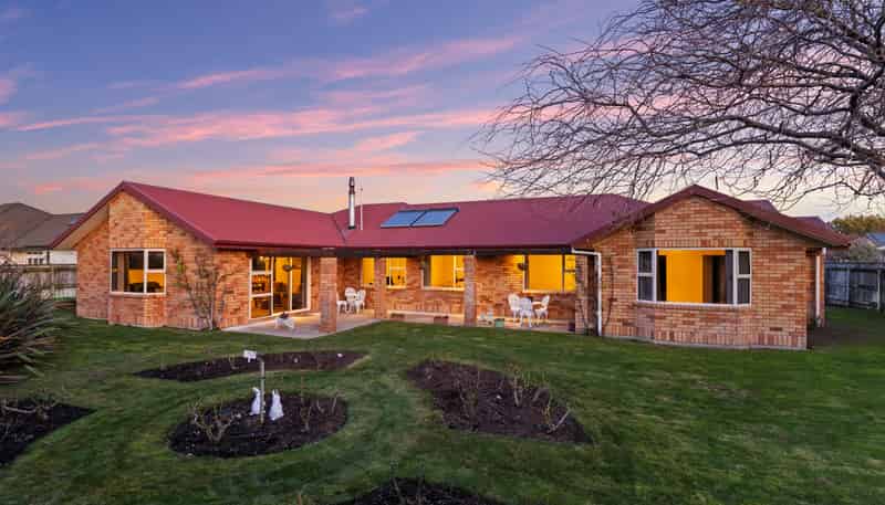 20E Roseneath Lane, Springlands