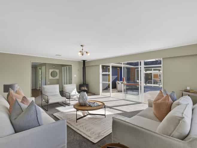 24B Alberta Road, Glen Avon