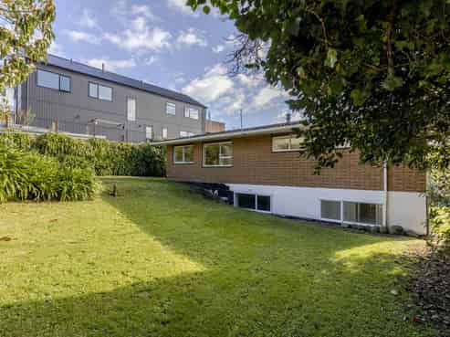 24B Alberta Road, Glen Avon