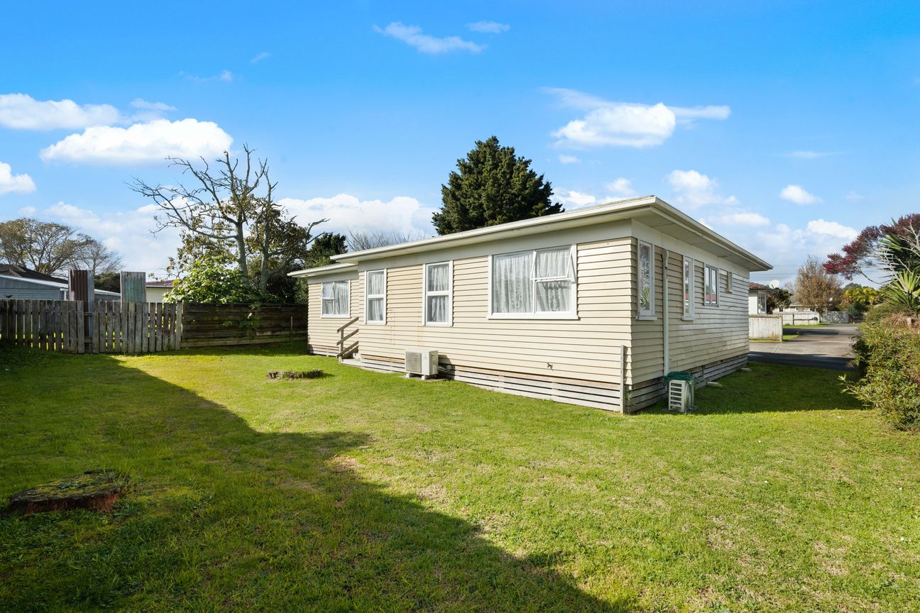 Two Homes, One Decision - Secure One or Both - Widok 5