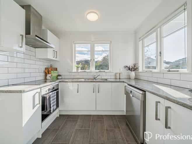 173 Taita Drive, Avalon