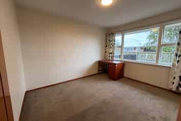 2/597 Cashel Street, Linwood