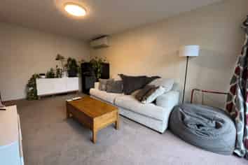 2/597 Cashel Street, Linwood