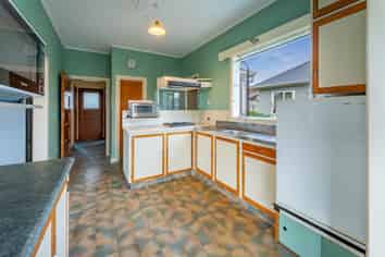62 Luxmoore Road, Marchwiel