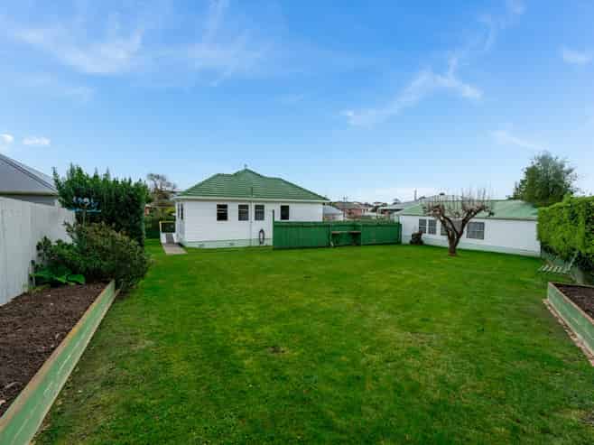 62 Luxmoore Road, Marchwiel