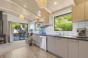 22 Claydon Place, Ohope