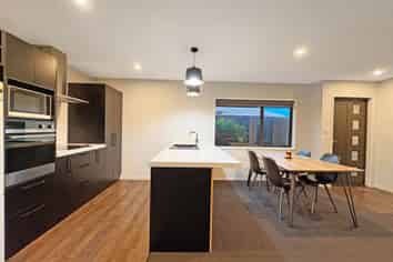 61 Charlbury Dr, Rolleston