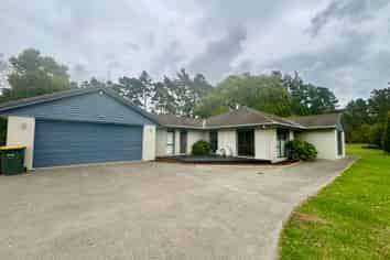 421A Duck Creek Road, Stillwater