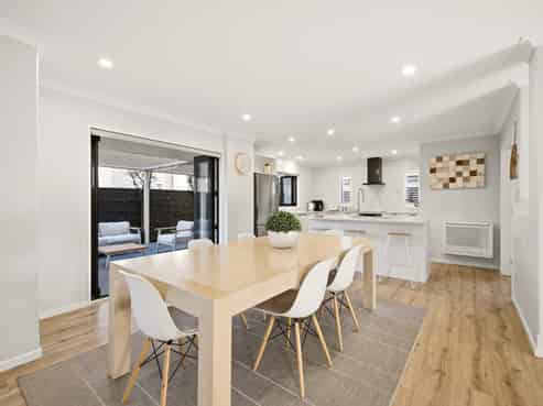 26 Brookfield Drive, Northwood