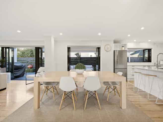 26 Brookfield Drive, Northwood