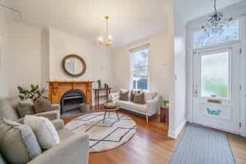 9 Parliament Street, Thorndon
