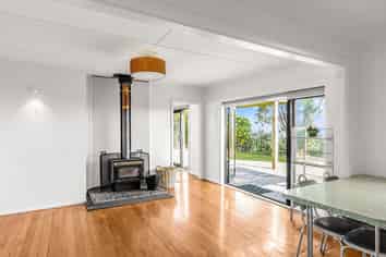 57 New Road, Granity