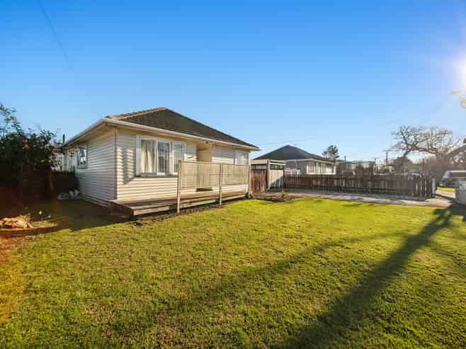1/81 Gloucester Road, Manurewa