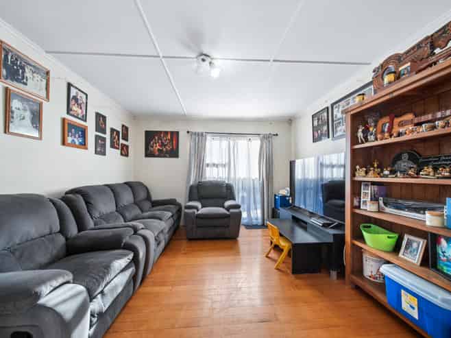 1/81 Gloucester Road, Manurewa