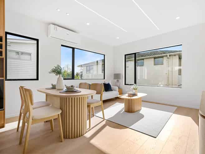 Lot 2/832 East Coast Road, Oteha