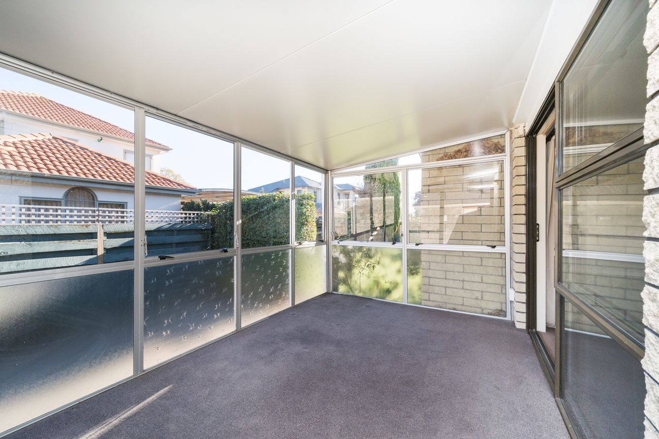 Brick, Freehold & Brilliantly Located – pohled 3
