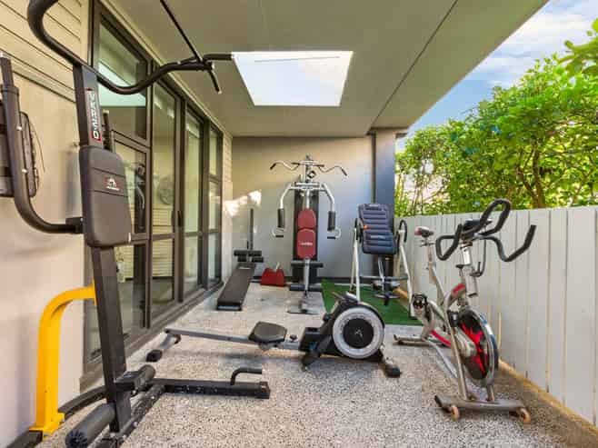 2/176 Mcleod Road, Te Atatu South