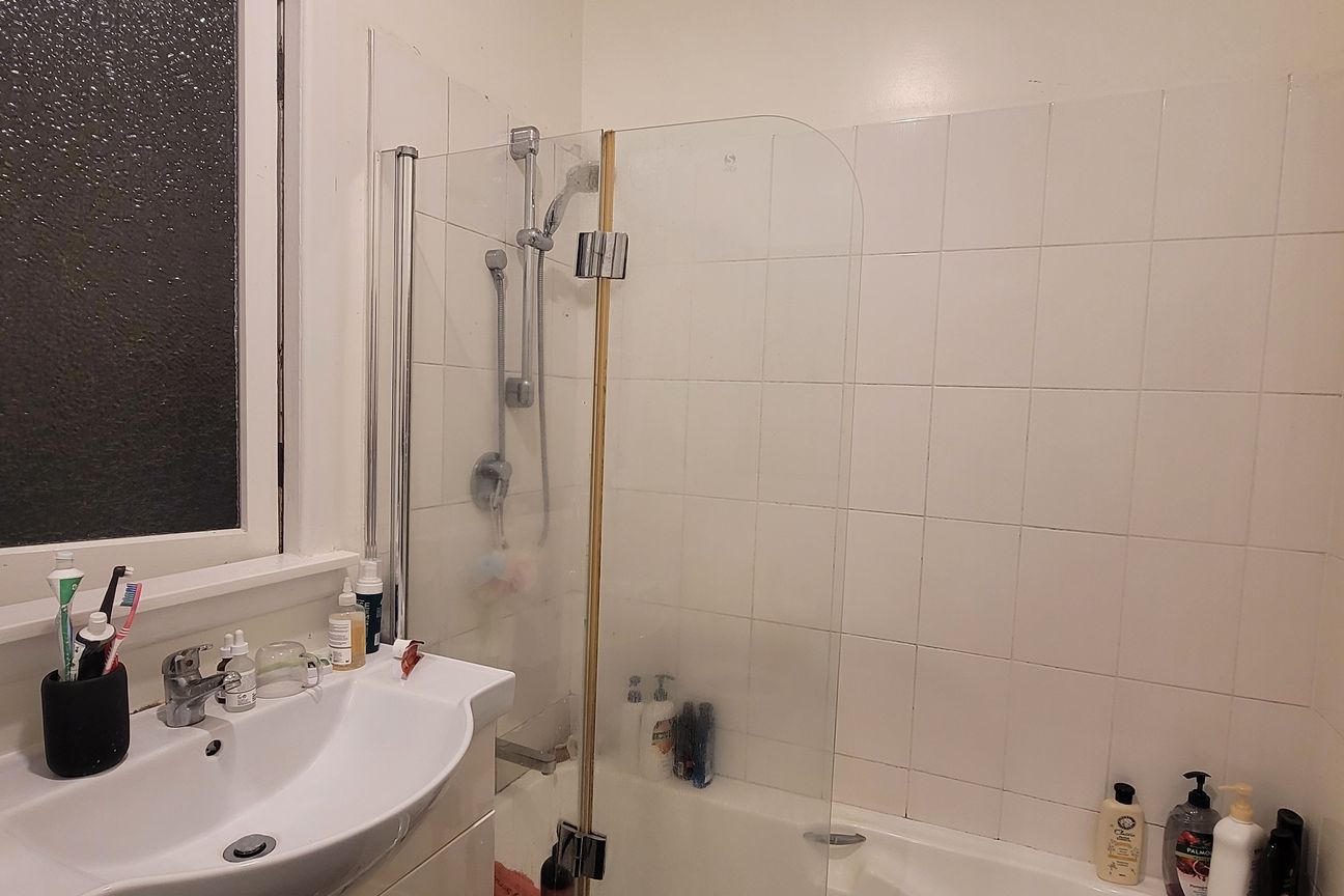 Charming Family Home - Sought-After Location - Więcej