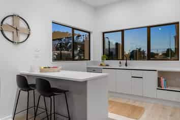 937E Whangaparaoa Road, Whangaparaoa