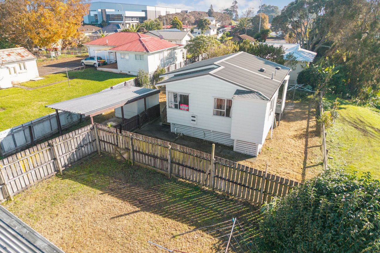 Must sell – affordable opportunity with potential! – pohled 2