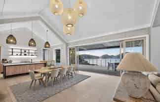 42F Mahinepua Road, Kaeo