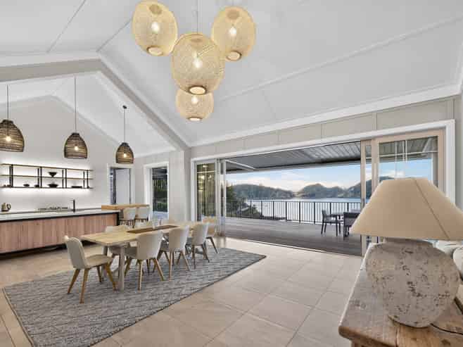 42F Mahinepua Road, Kaeo
