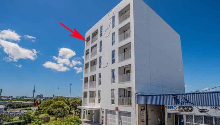 501/11 Akepiro Street, Mount Eden