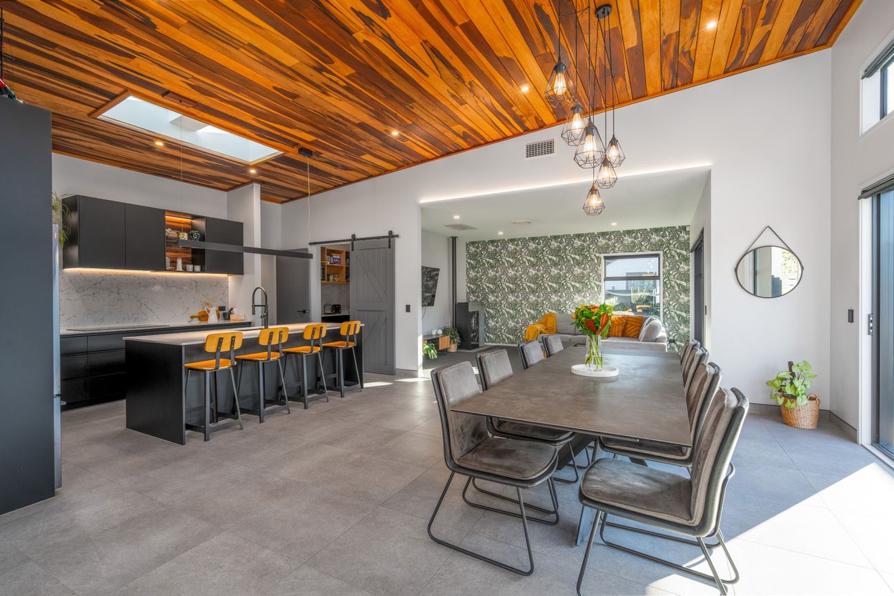 Architectural excellence in a builder's own home - Ansicht 2