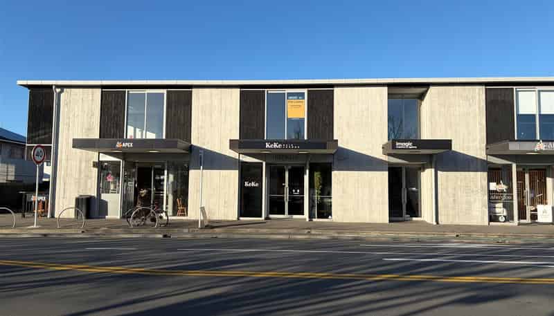  920 Colombo Street, Saint Albans