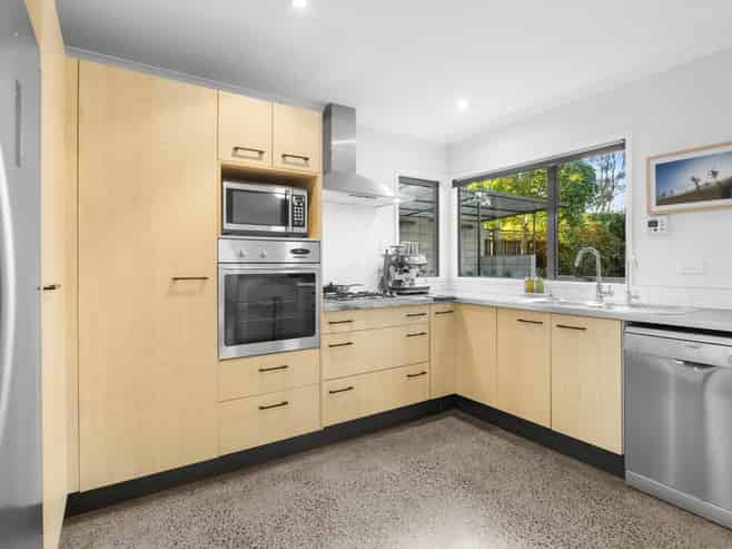 8 Vin Santo Lane, Te Atatu Peninsula