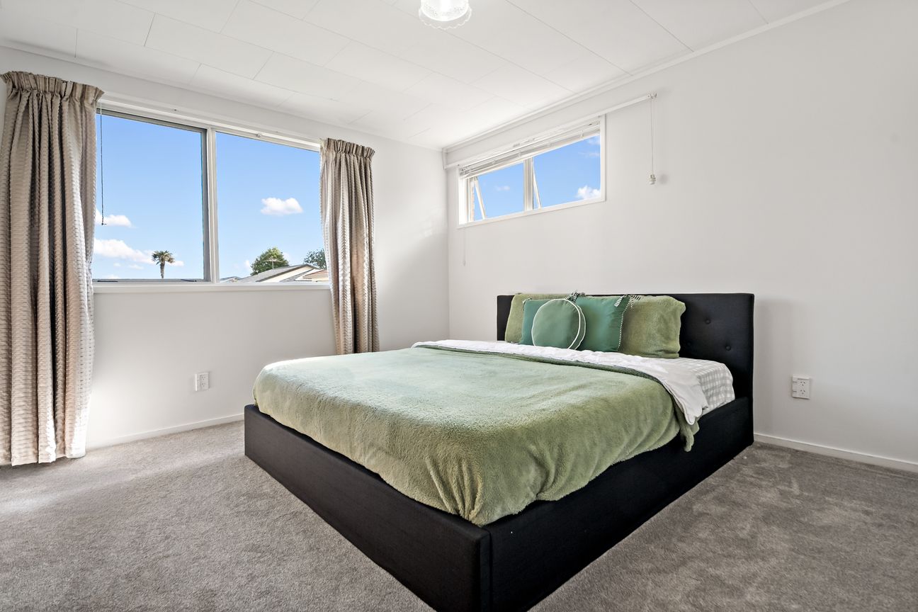 Single-Level Living at Its Best - Fler
